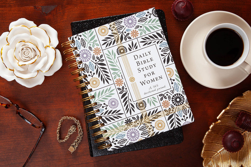 Daily Bible Study for Women (Devotional Journal) NEW!