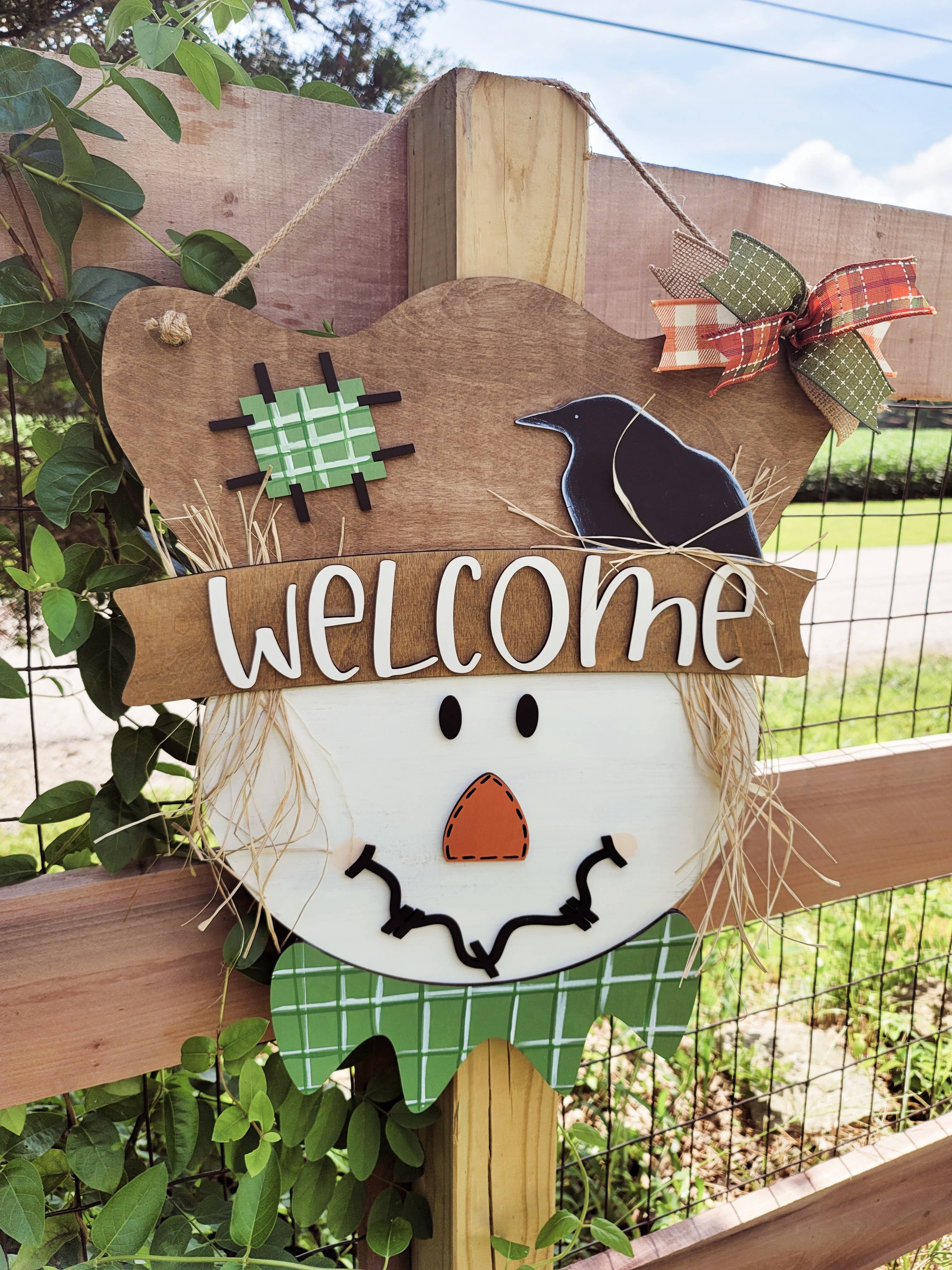 DIY Scarecrow Door Hanger