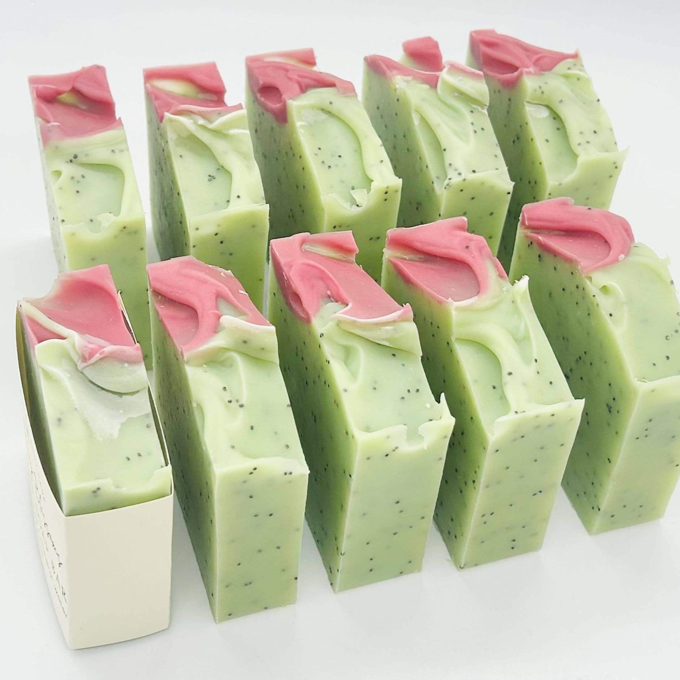 Daisies & Poppies Handmade Soap Bar SPRING COLD PROCESS