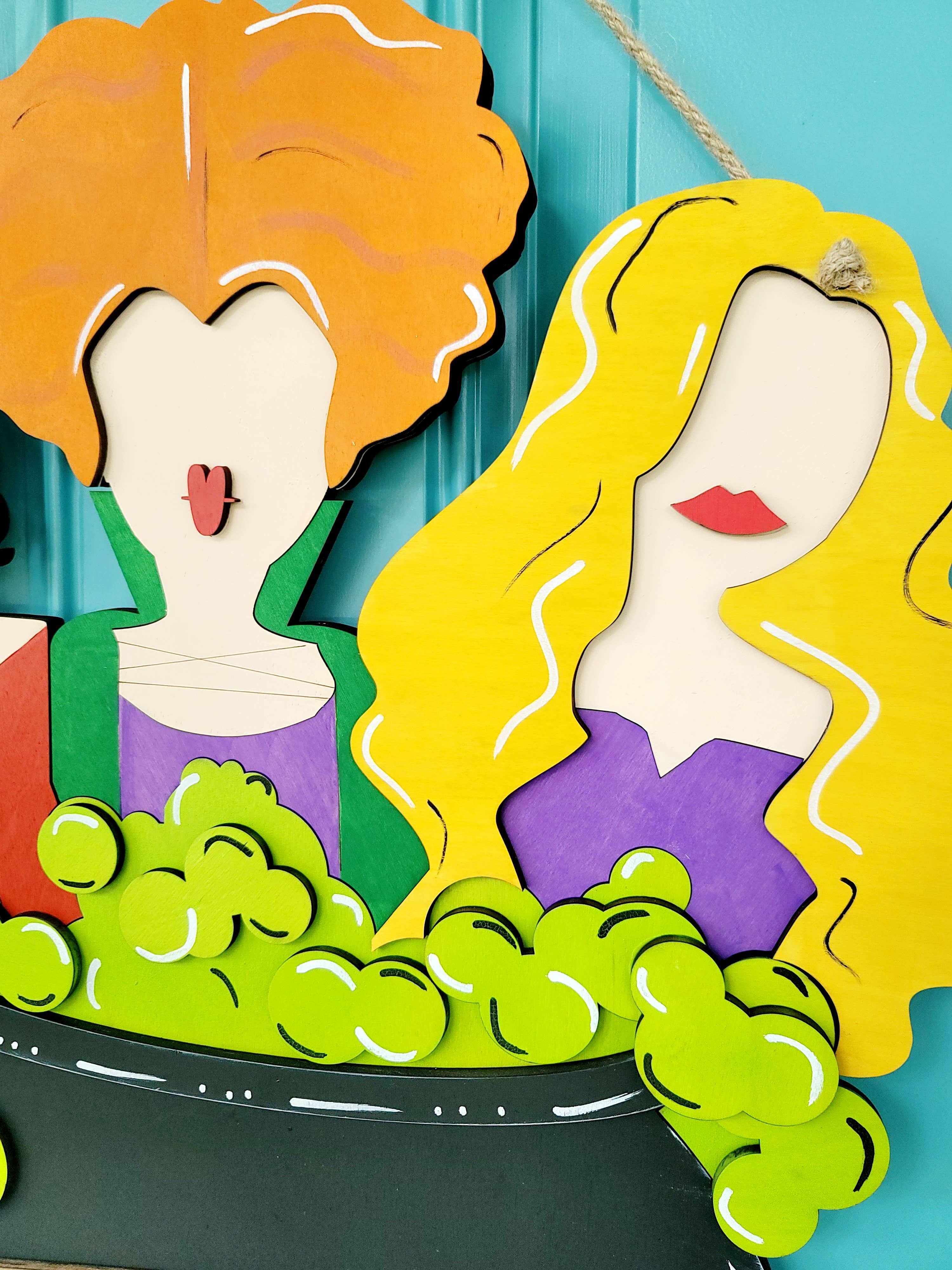DIY Hocus Pocus Coldren Door Hanger