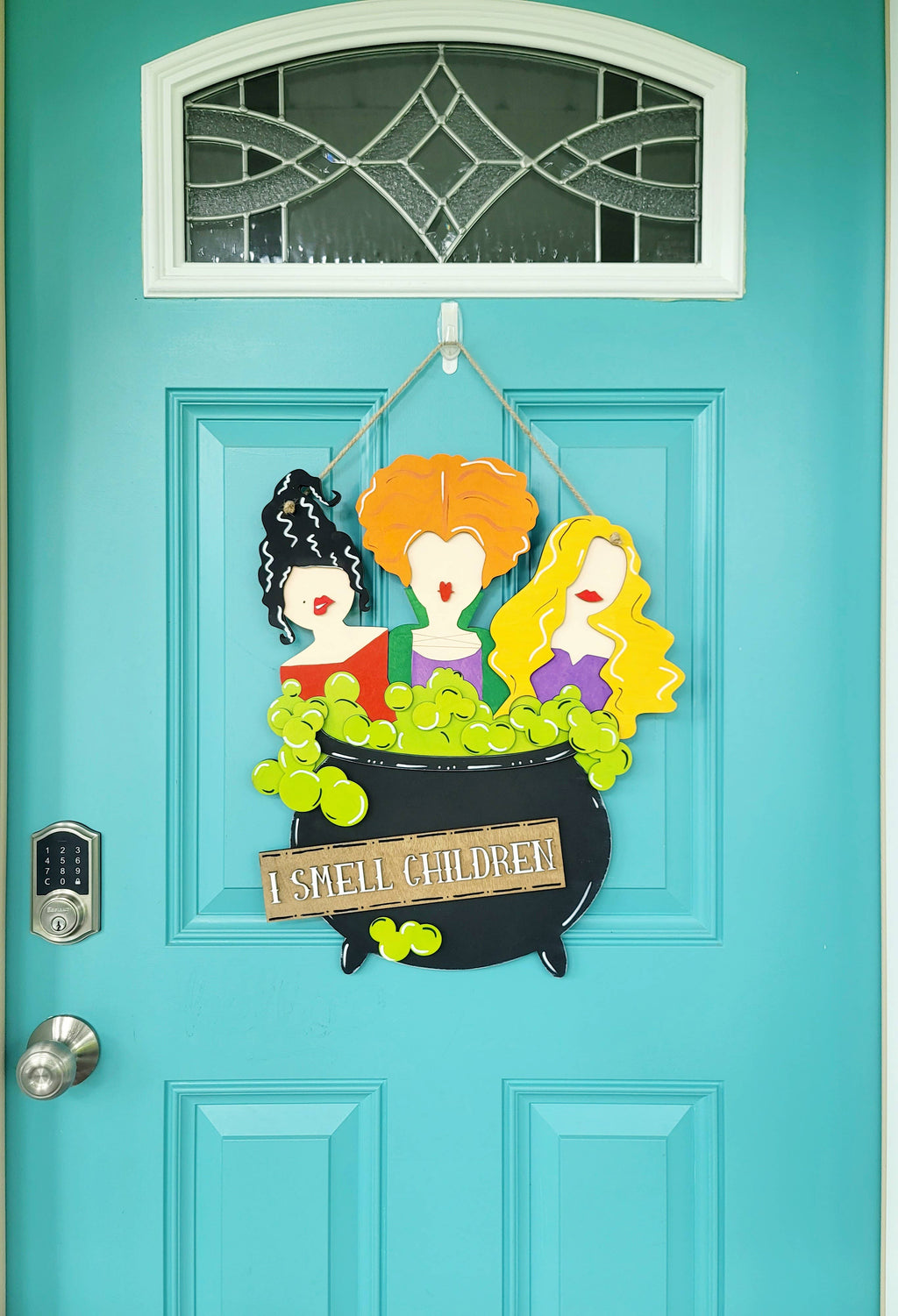DIY Hocus Pocus Coldren Door Hanger