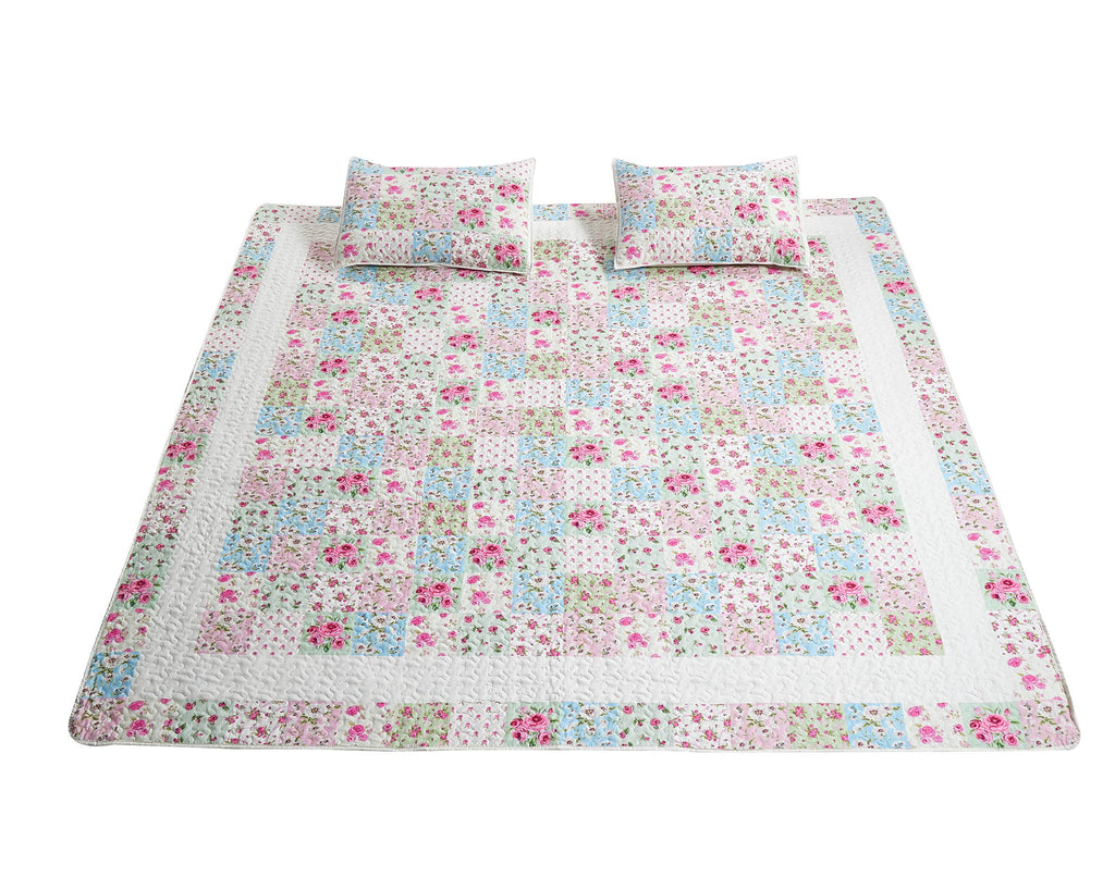 "Savannah"  3-Piece Designer Quilt Set