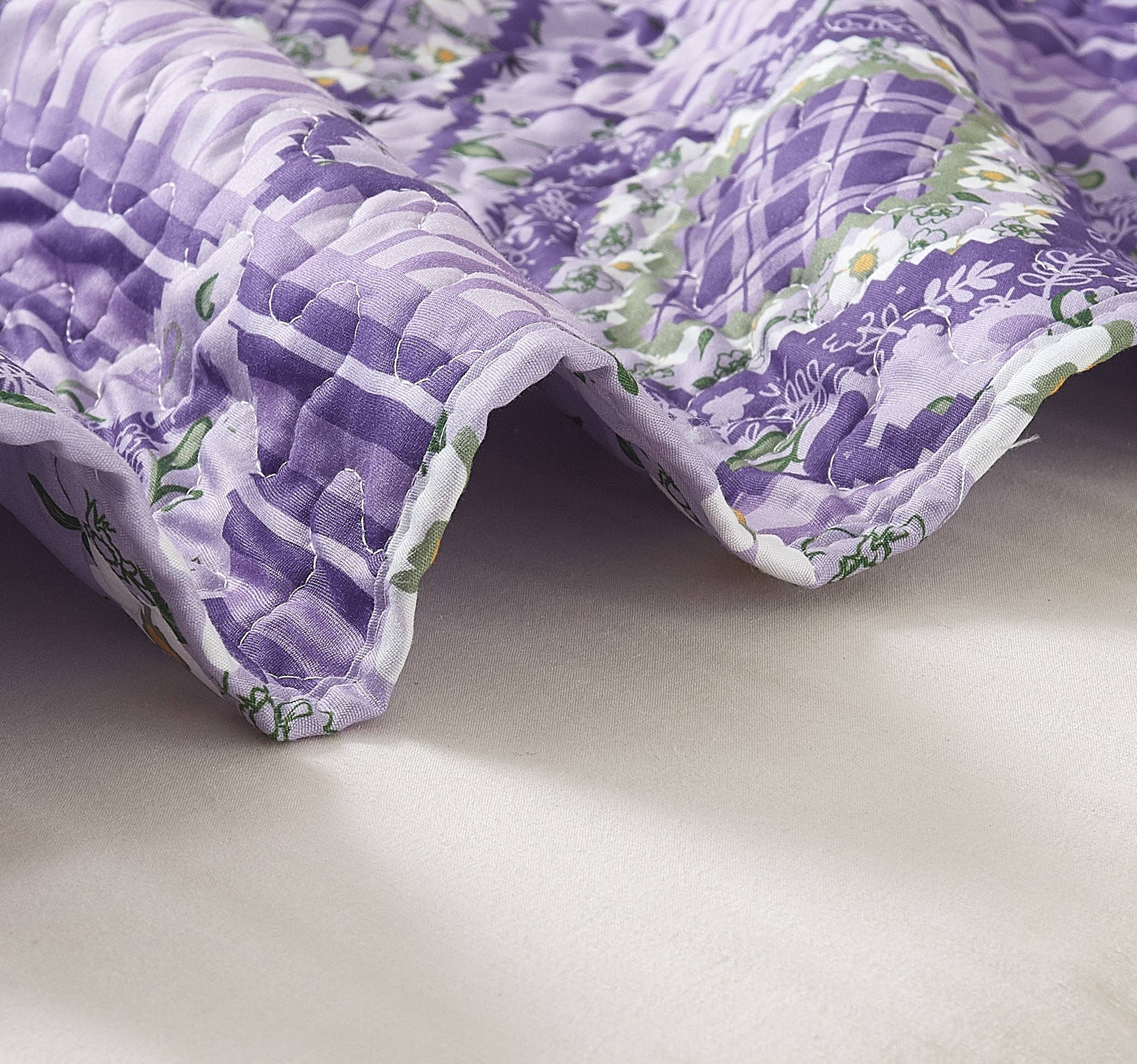 "Lavender Fields"  Quilted Throw Blanket 50"x60"