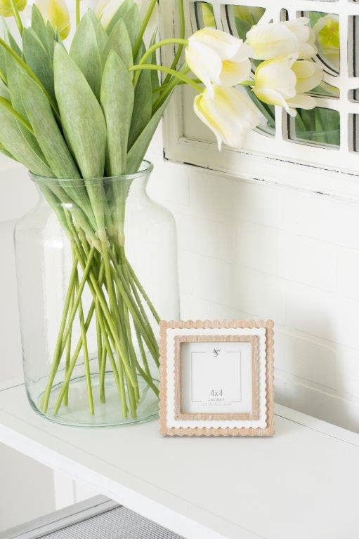 17019 - 6x6x1 wood photo frame (SCALLOP) (4x4) pic 11847