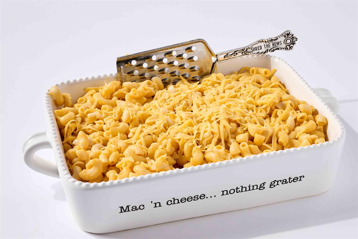 Nothin' Grater Mac & Cheese Set {Mud Pie}
