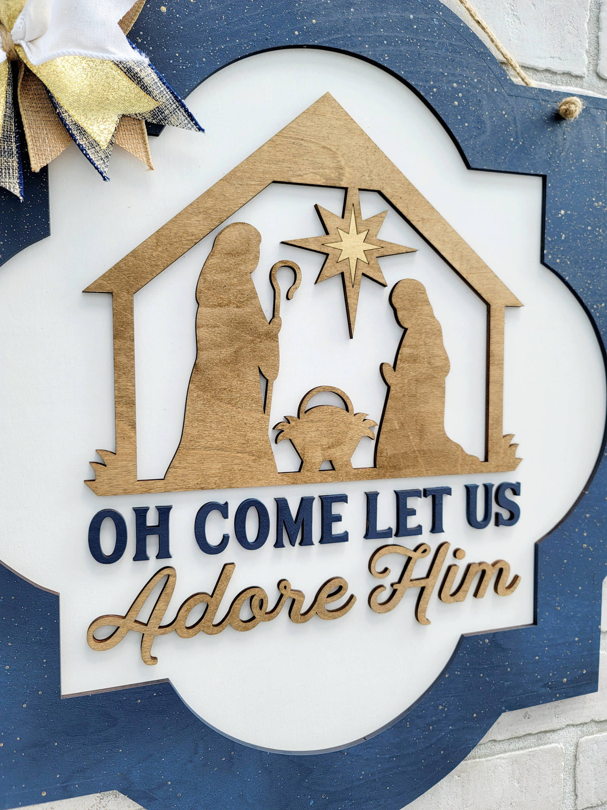 DIY Come Let Us Adore Him Door Hanger