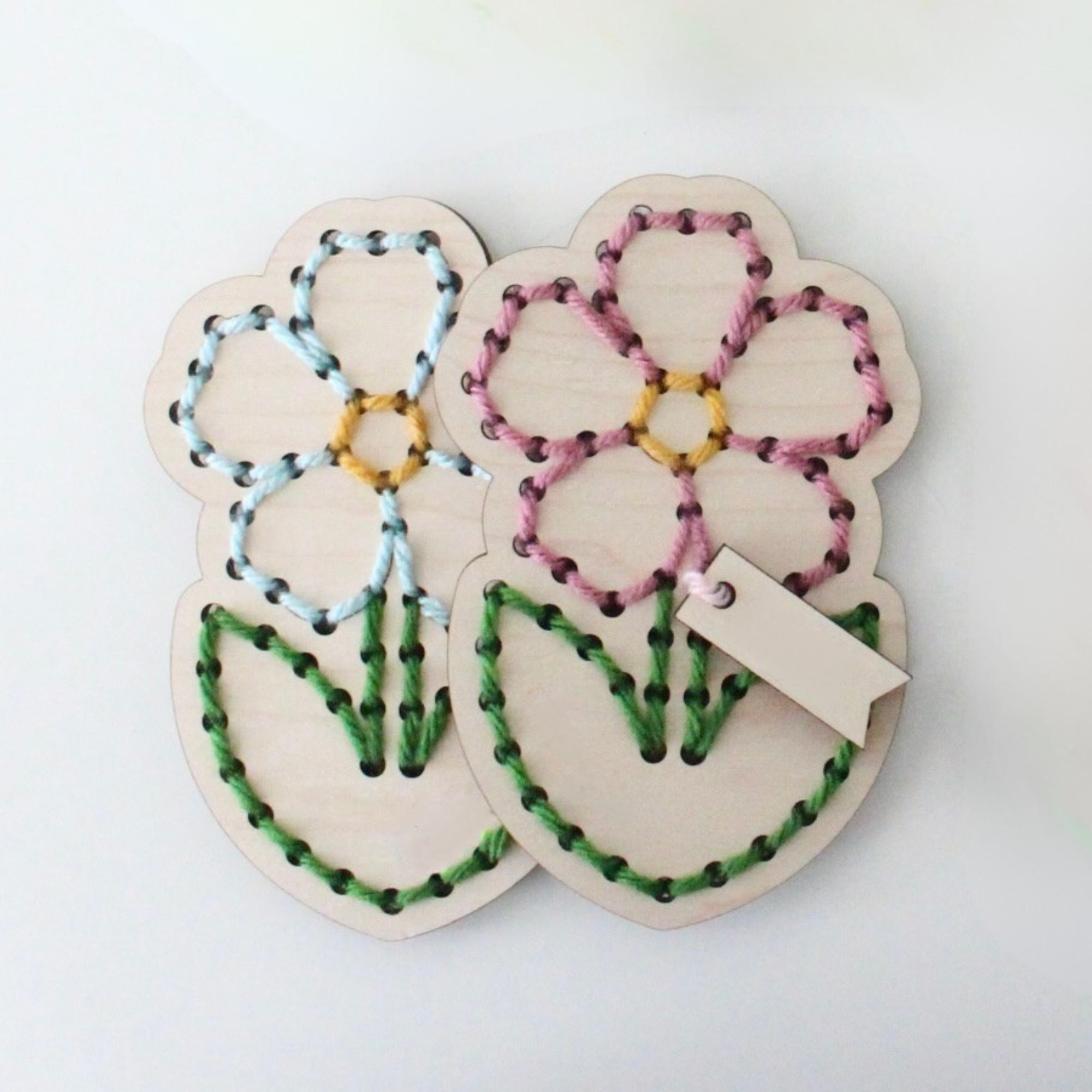 Flower Kids Embroidery Kit – Beginner Yarn Craft