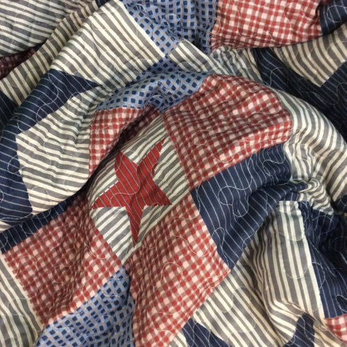 "Mountain Cabin Gray"  3-Piece Designer Quilt Set