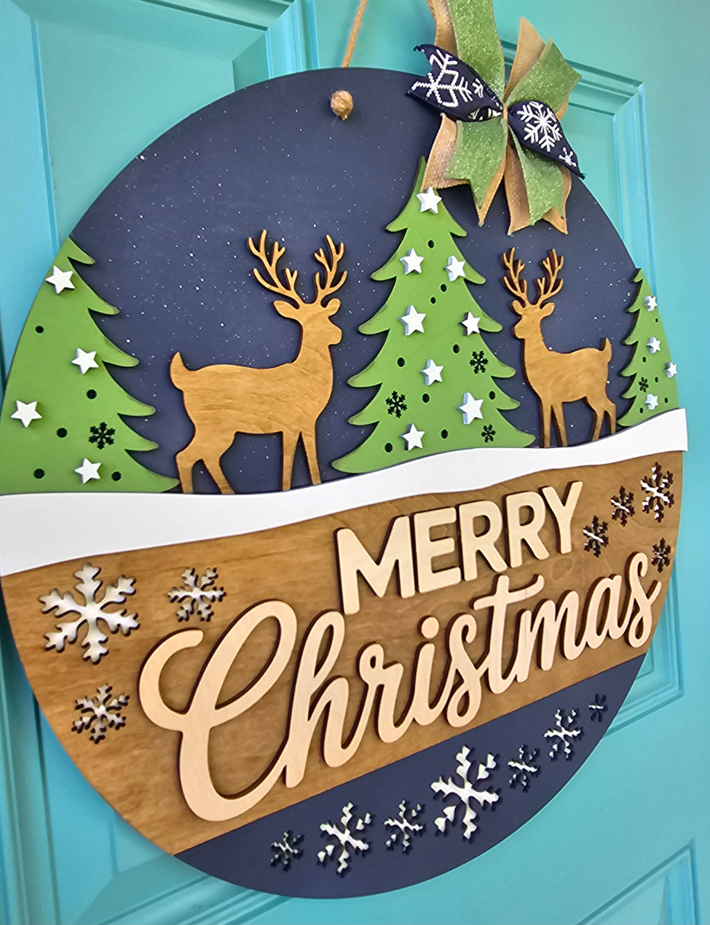 DIY Reindeer Christmas Wonderland Door Hanger