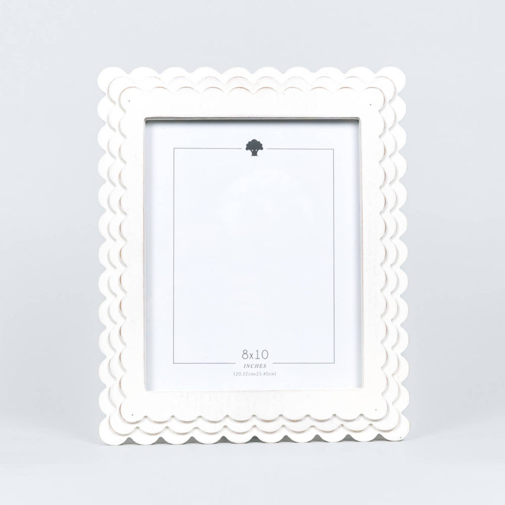 Wood Scallop photo frame for 8x10 pic, white - 17060