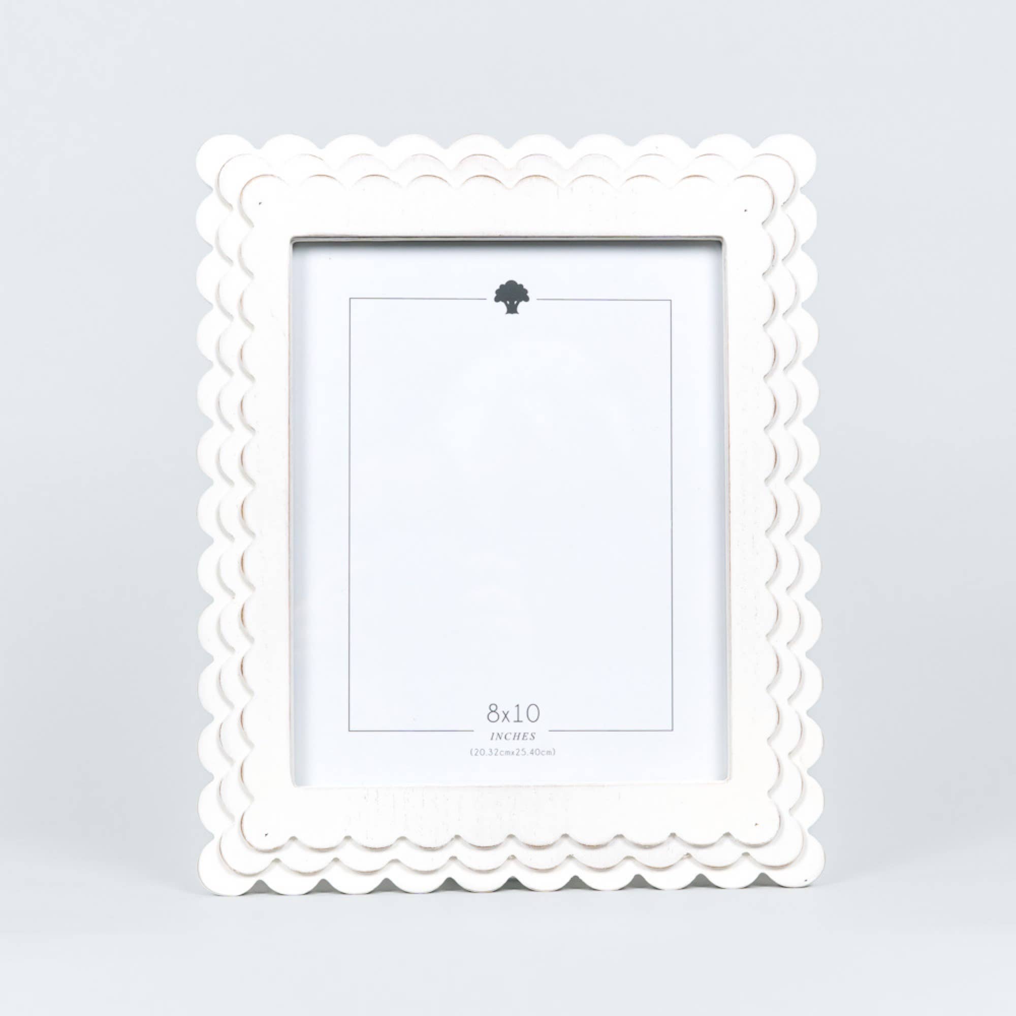 Wood Scallop photo frame for 8x10 pic, white - 17060