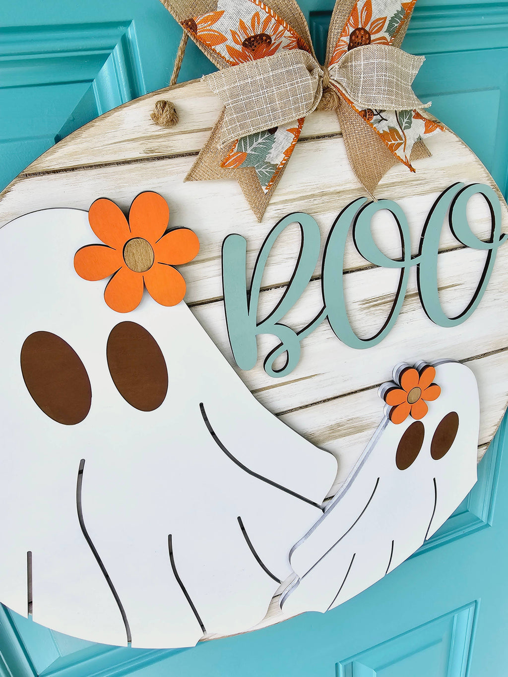 DIY Retro Flower Ghost Door Hanger