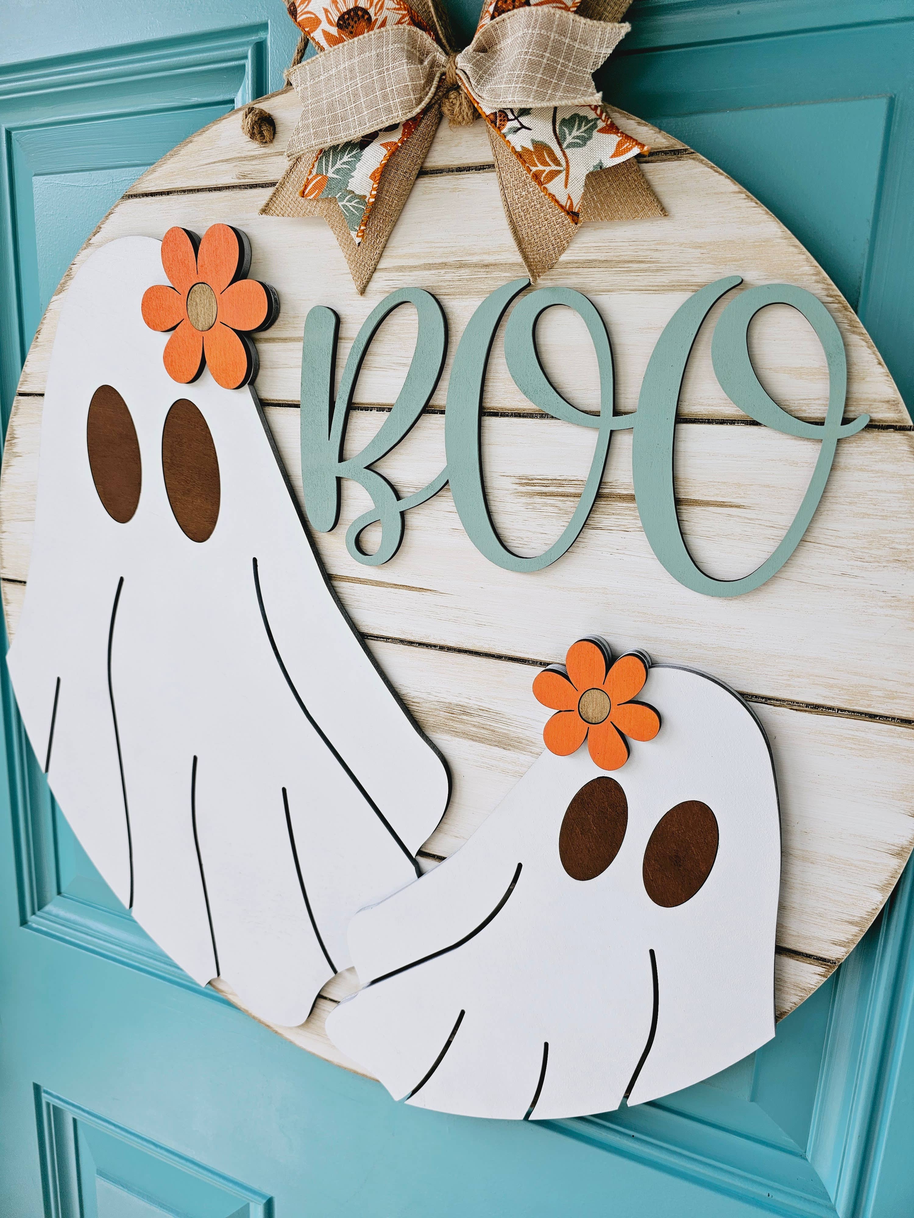 DIY Retro Flower Ghost Door Hanger