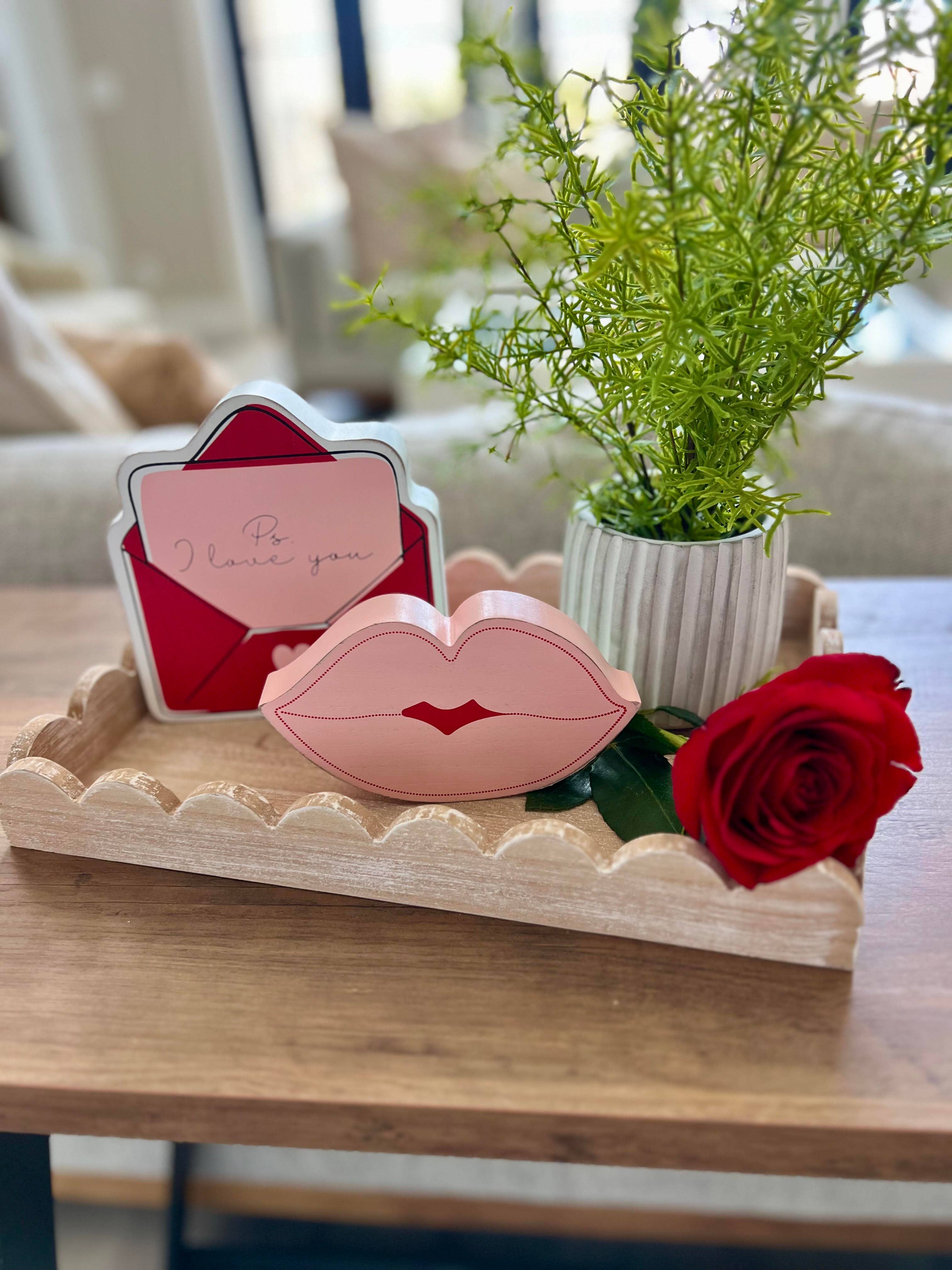 17006 - 13x9x2 wood scallop tray, natural Home Decor