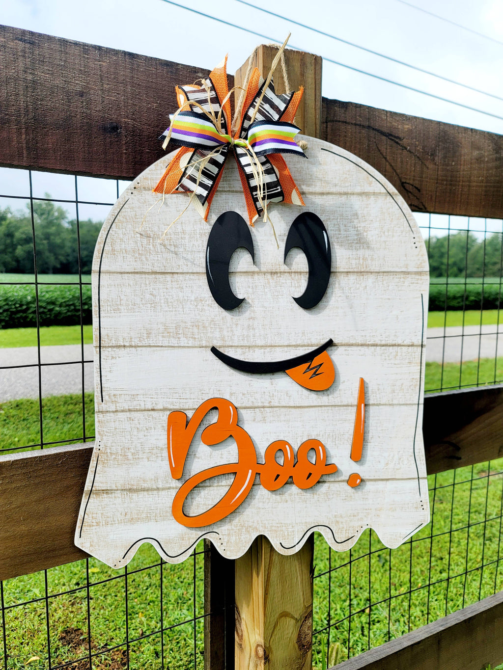 DIY Halloween Ghost Boo Doo Hanger