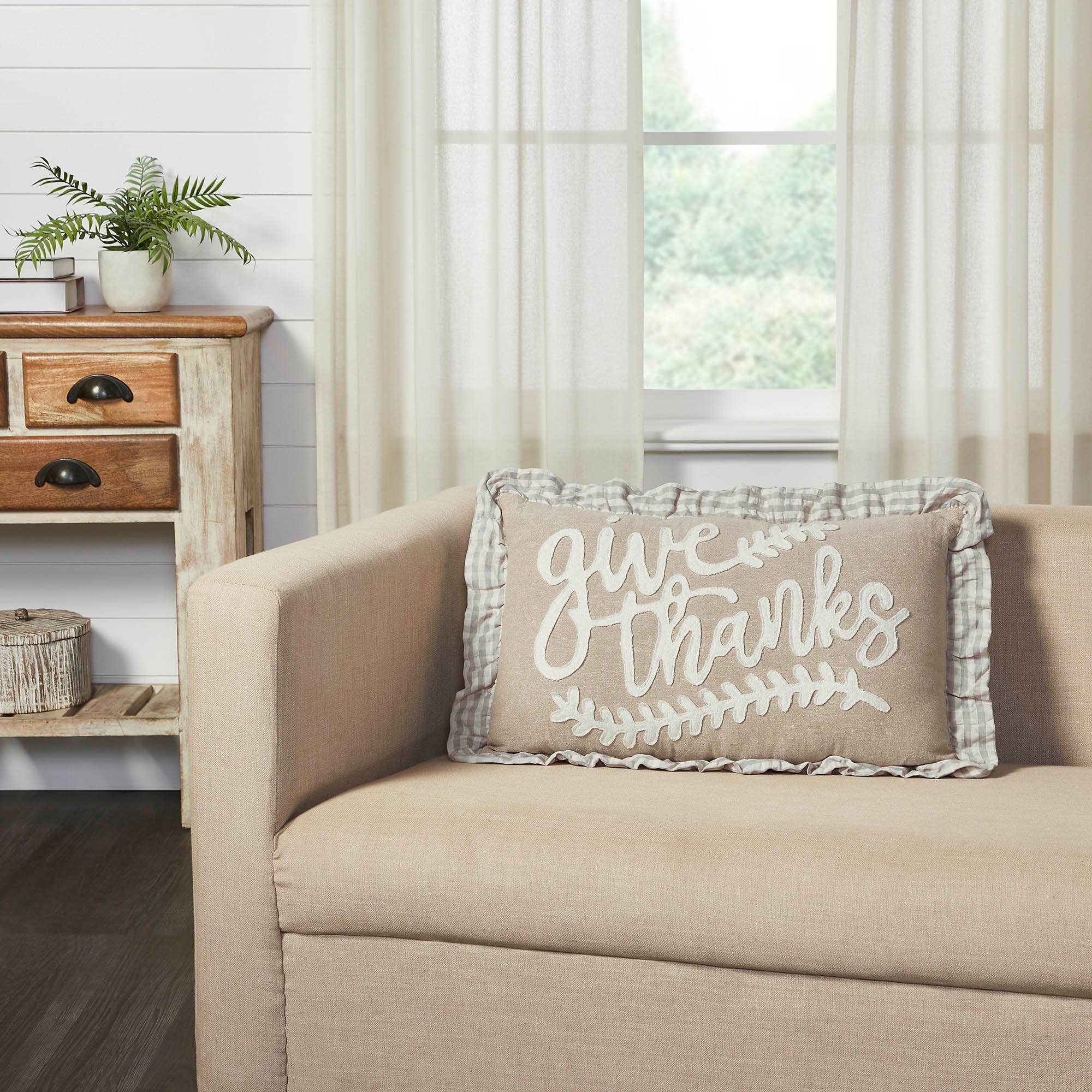Give Thanks Gingham Ruffled 14x22 Applique Throw Pillow