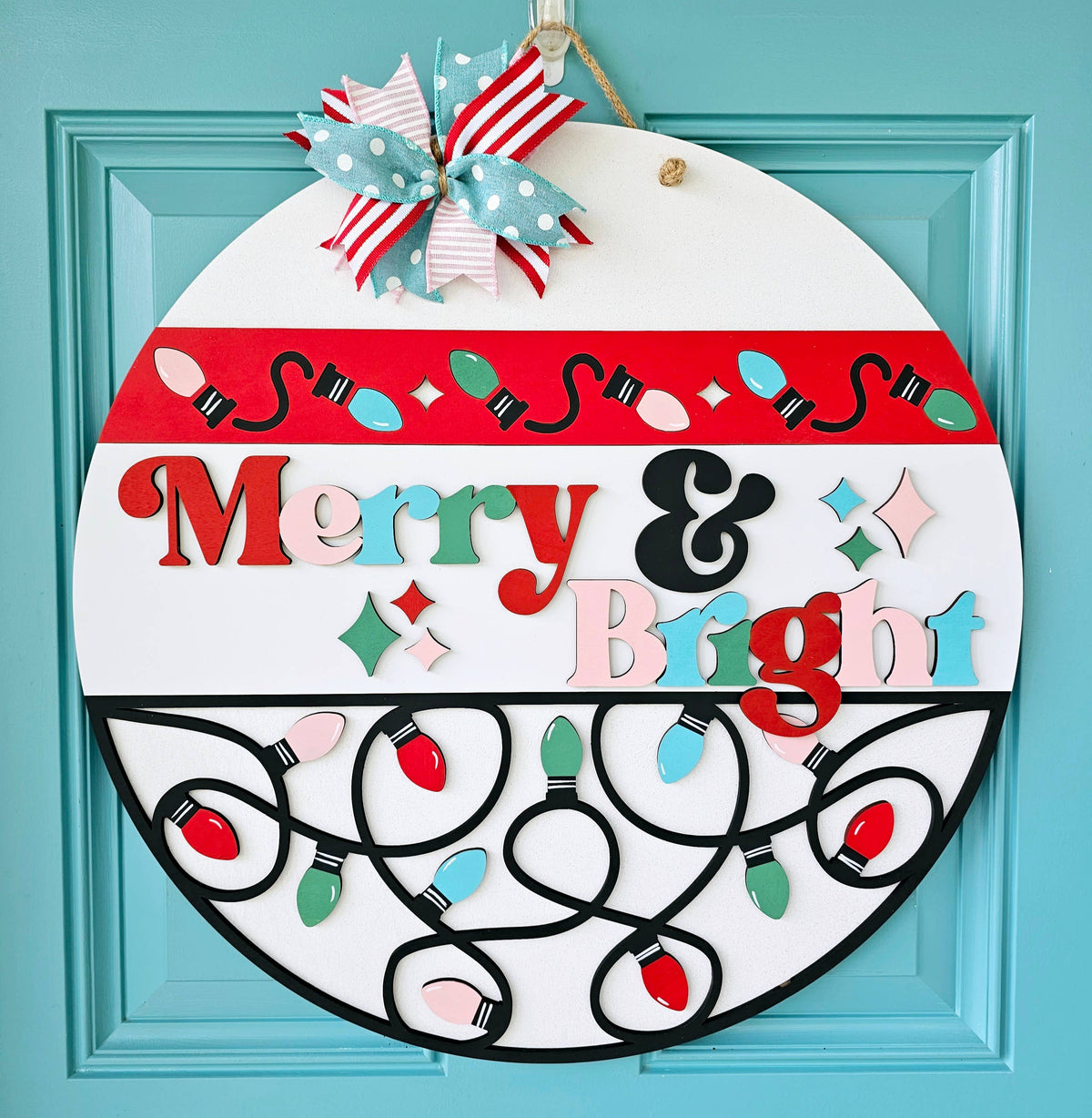 DIY Merry & Bright Christmas Lights Door Hanger