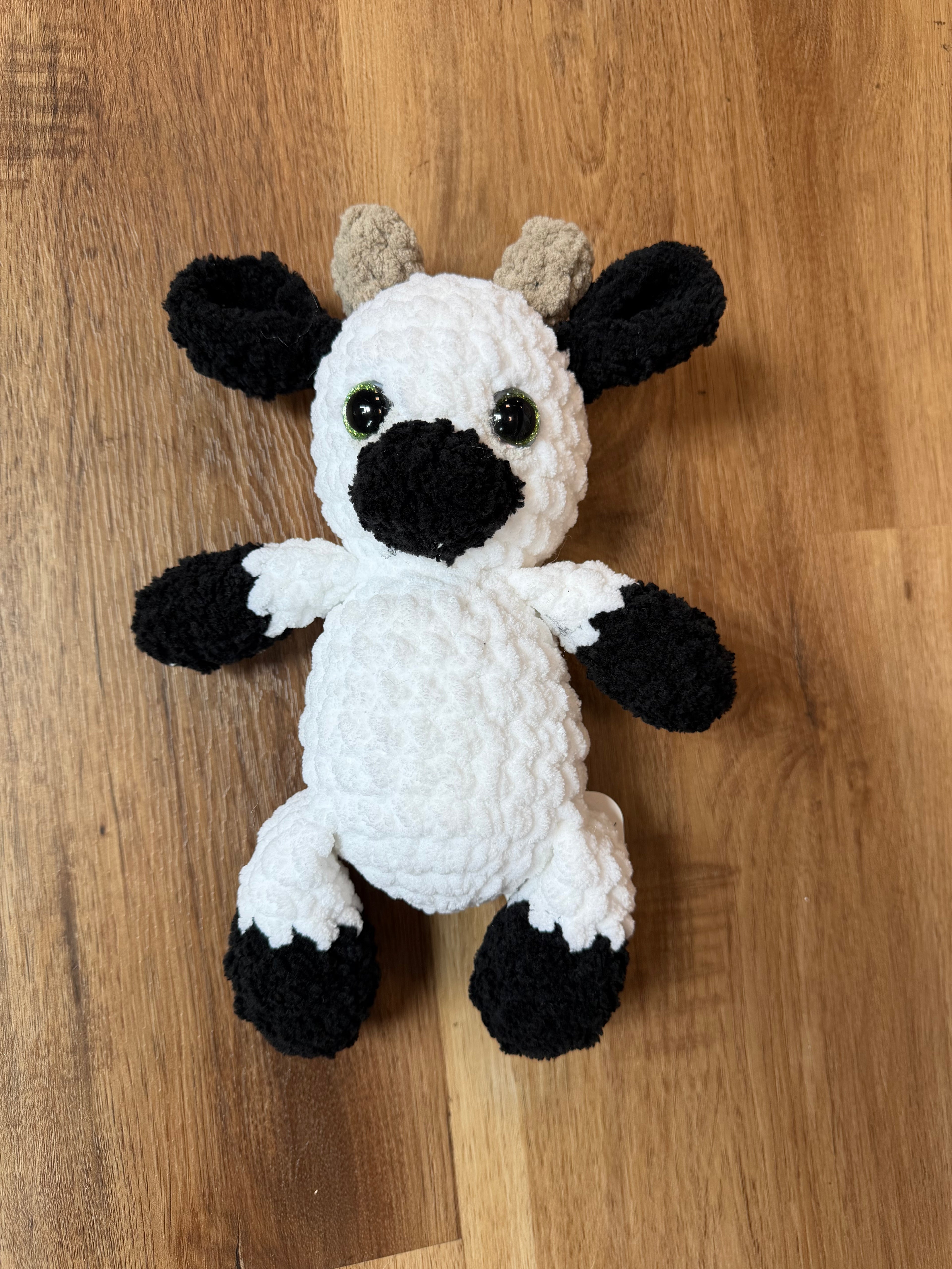 MMC Black/White Cow