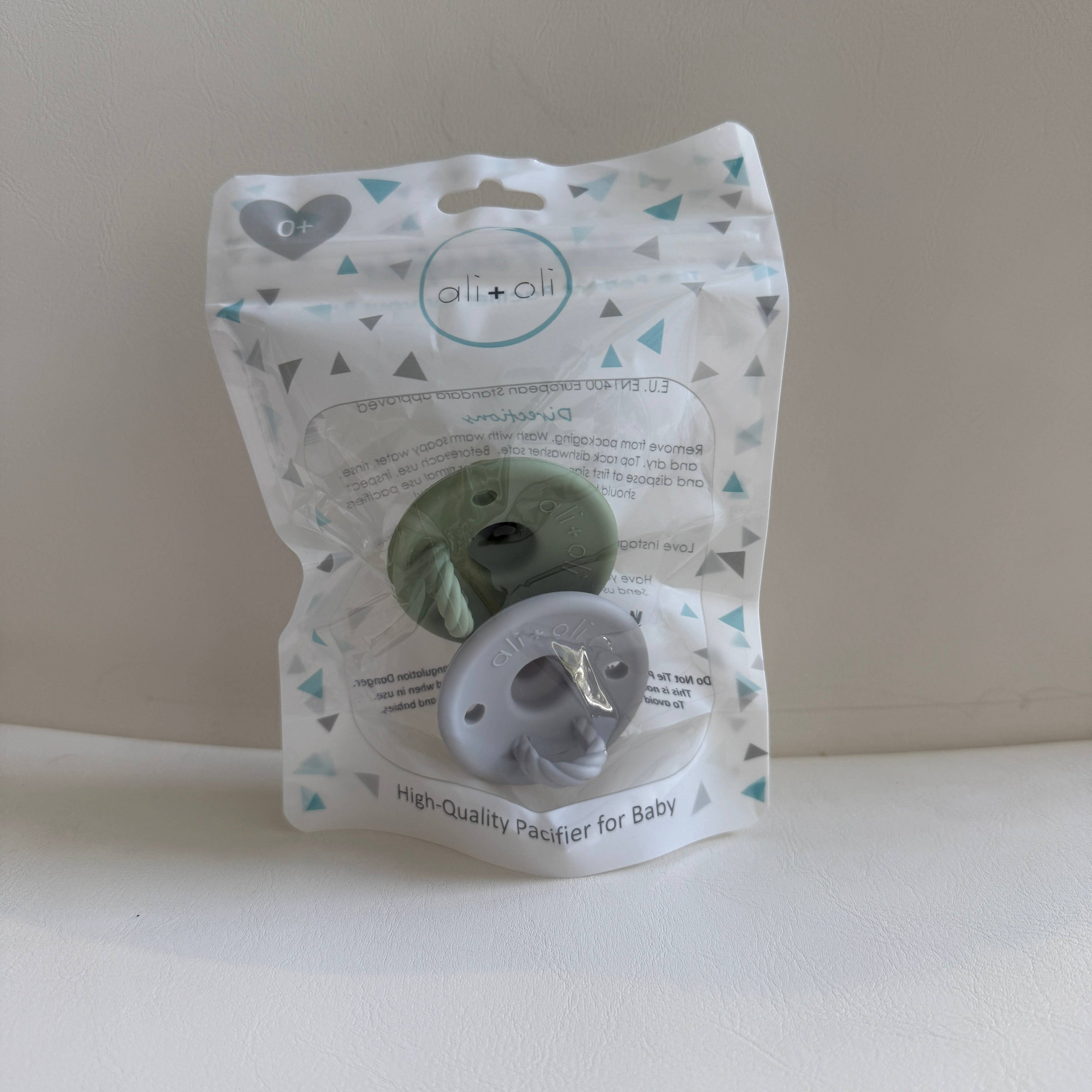 Pacifier Set Round (Grey & Sage)