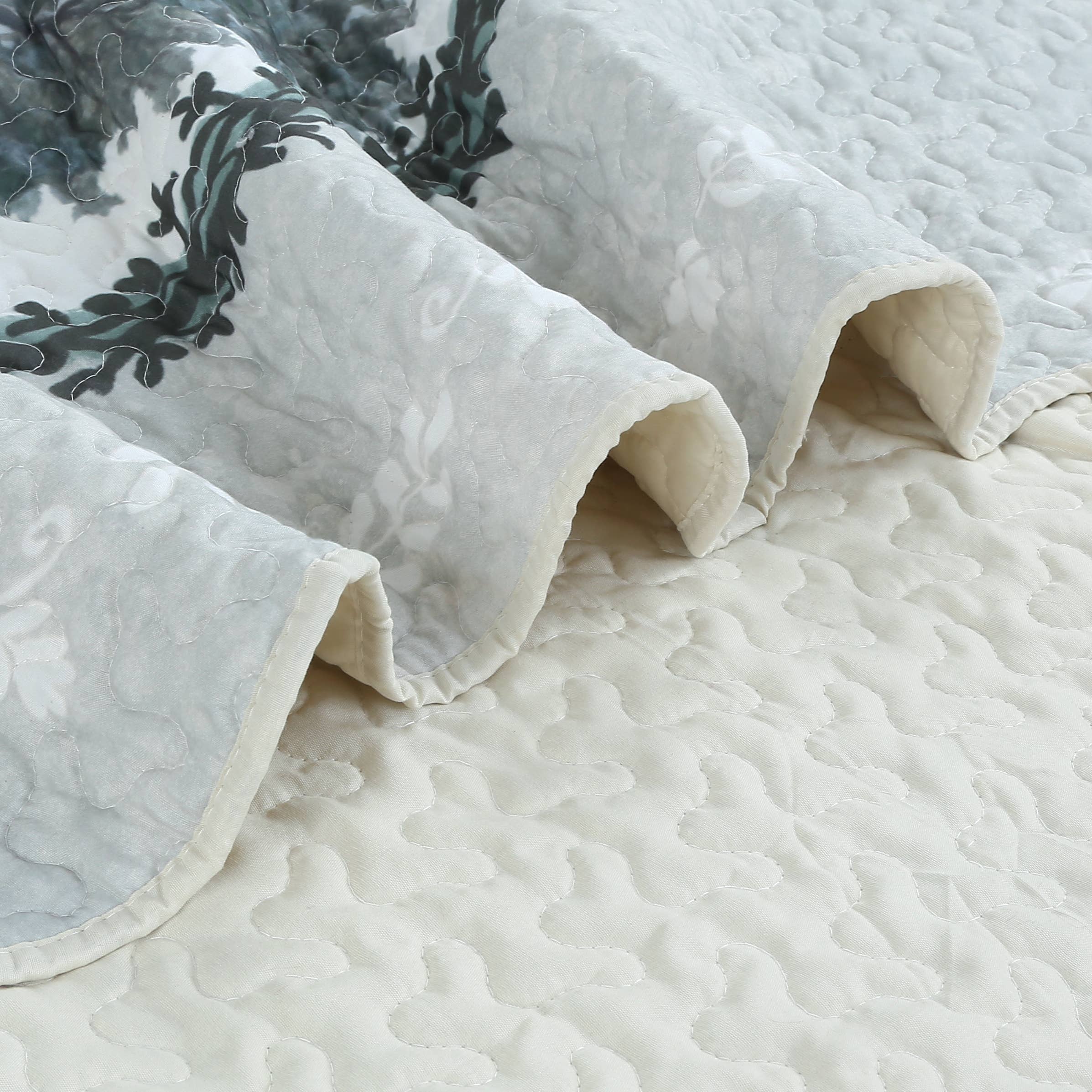 "Tree of Life" Inspirational Quilted Throw 50"x60"