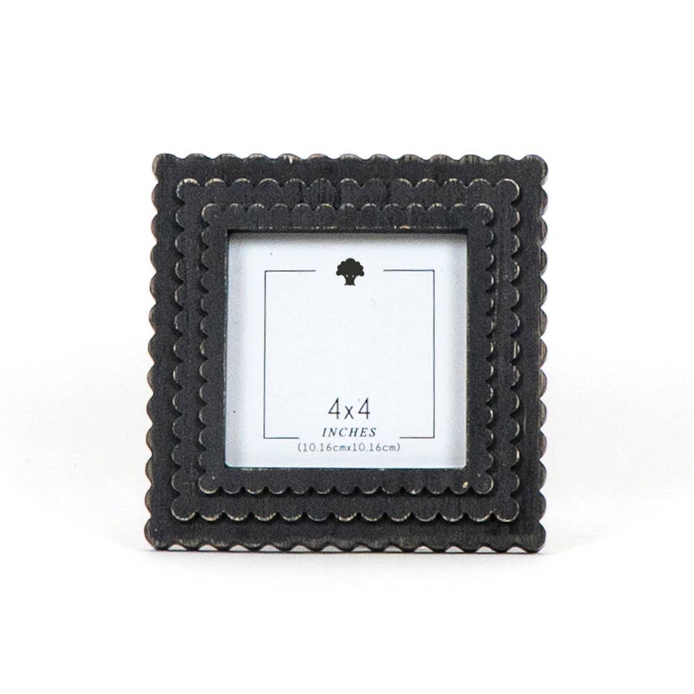 17016 - 6x6x1 wood photo frame (SCALLOP) black (4x4) 11807