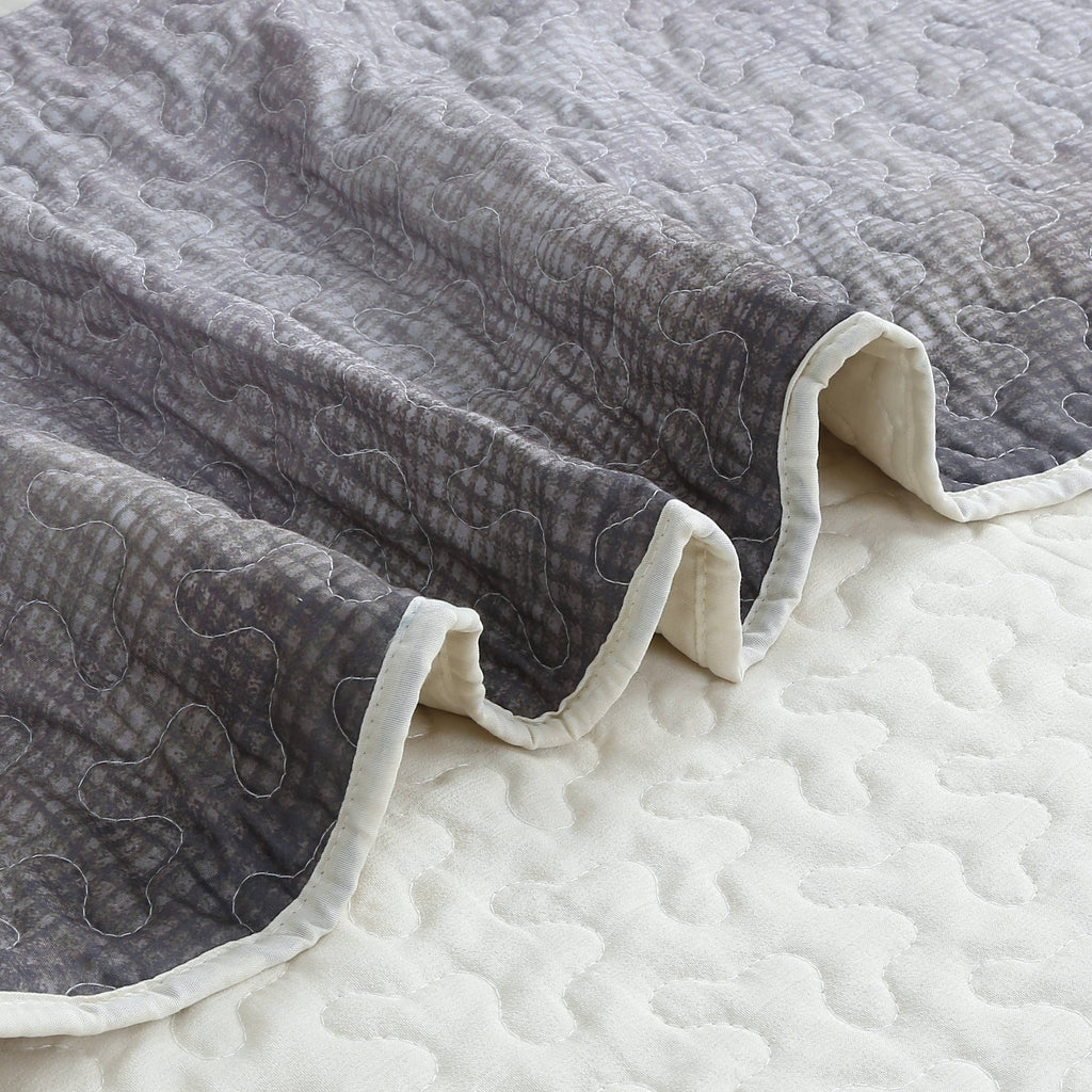 Cardinal Cross Inspirational Quote Quilted Throw