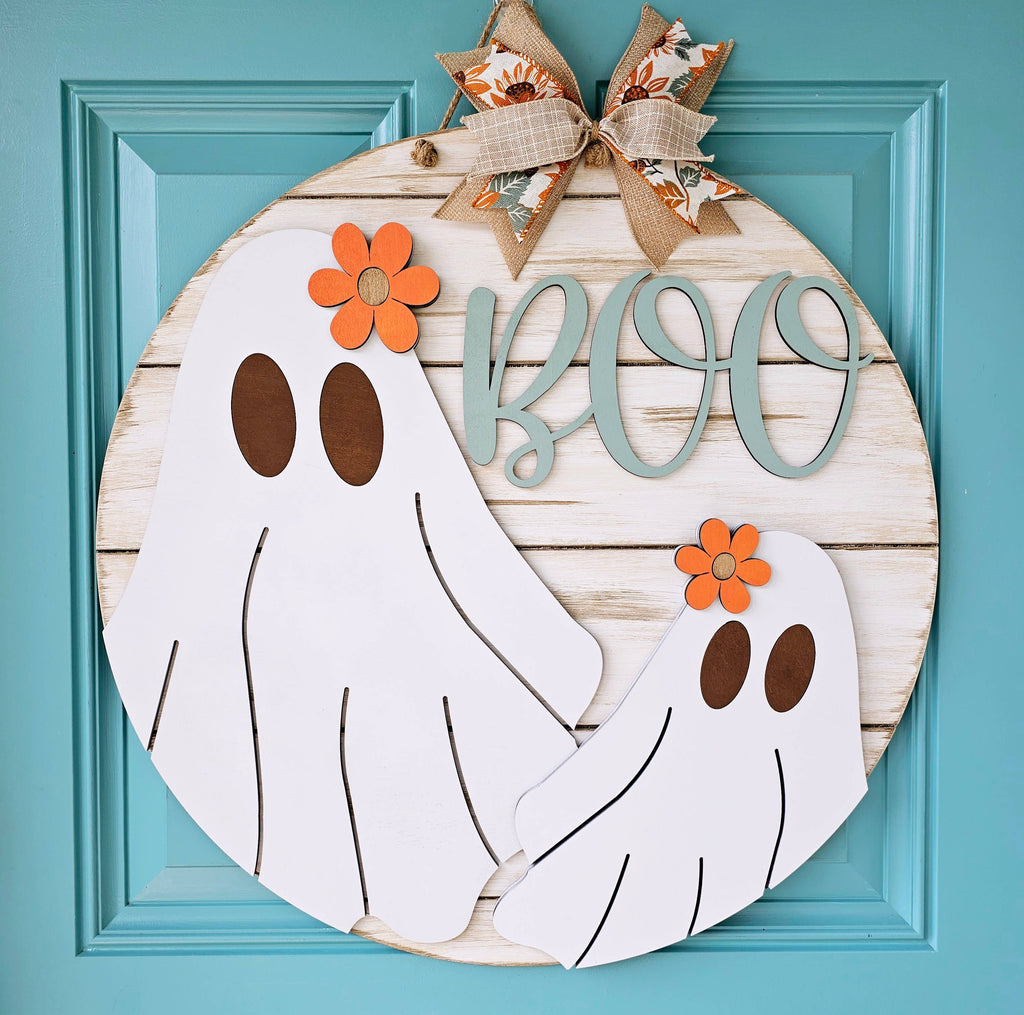 DIY Retro Flower Ghost Door Hanger