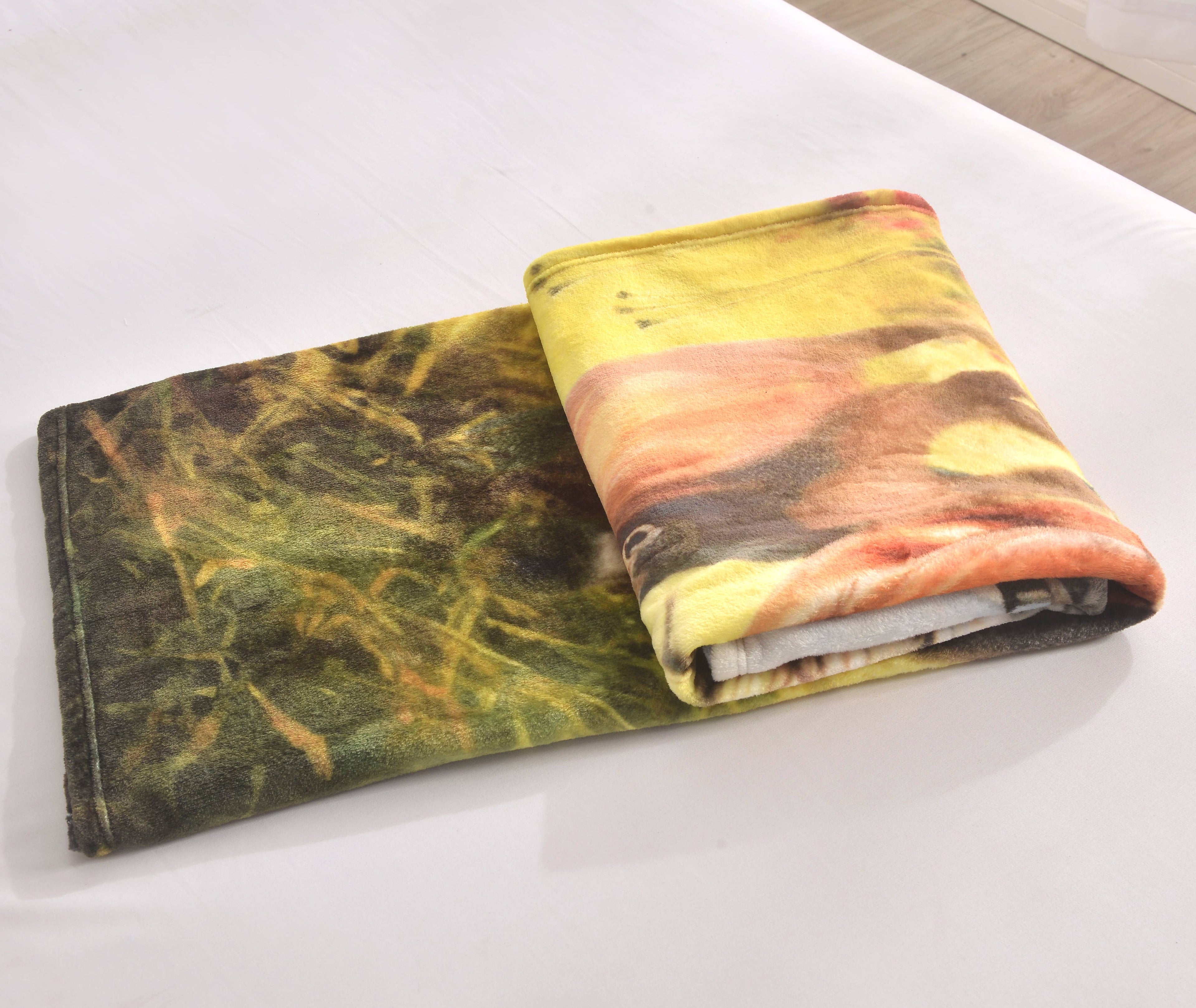 "Horses on the Farm" 1-Ply Faux Fur Everyday Blanket