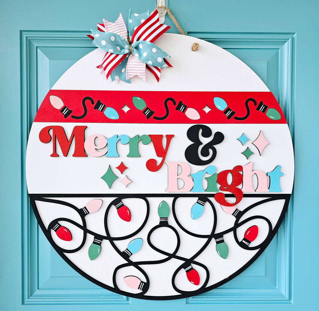 DIY Merry & Bright Christmas Lights Door Hanger