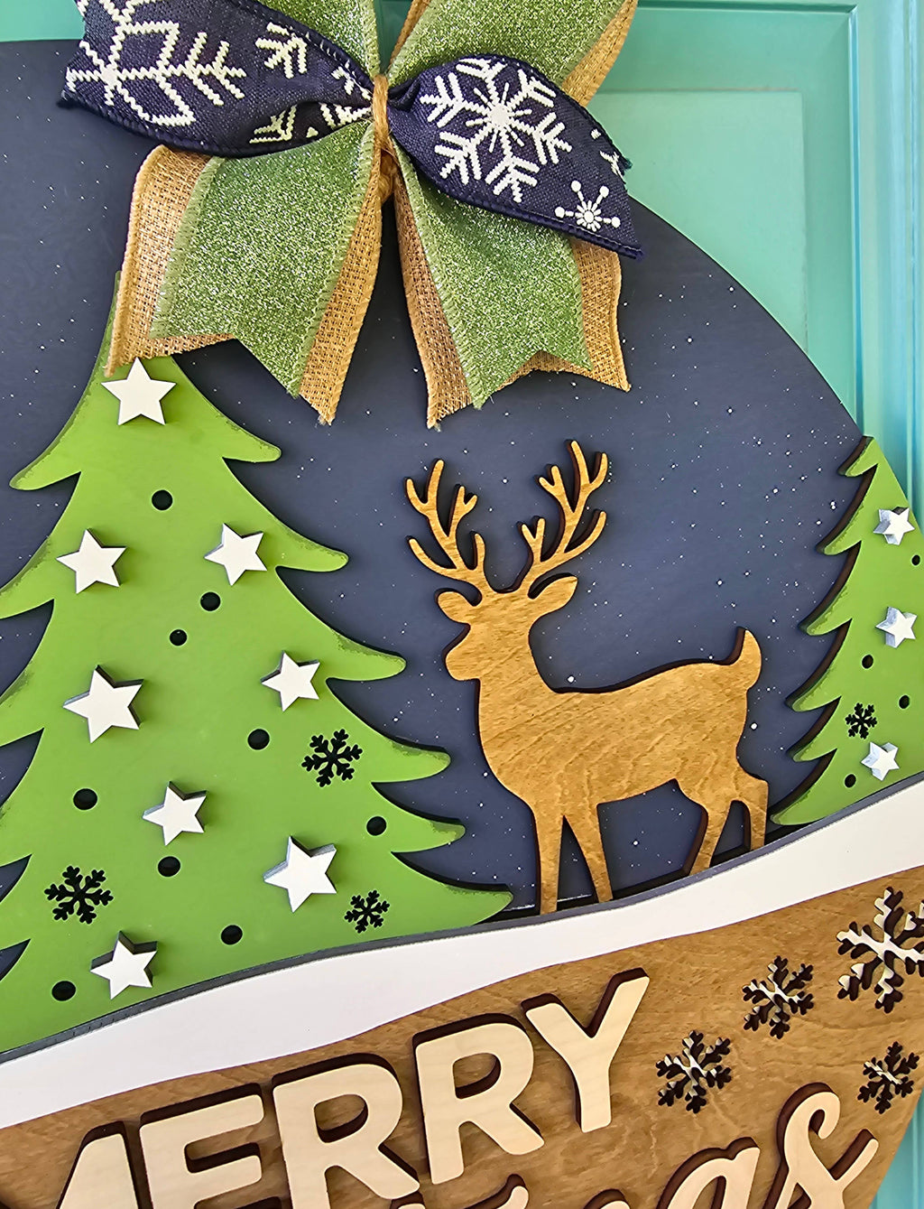 DIY Reindeer Christmas Wonderland Door Hanger