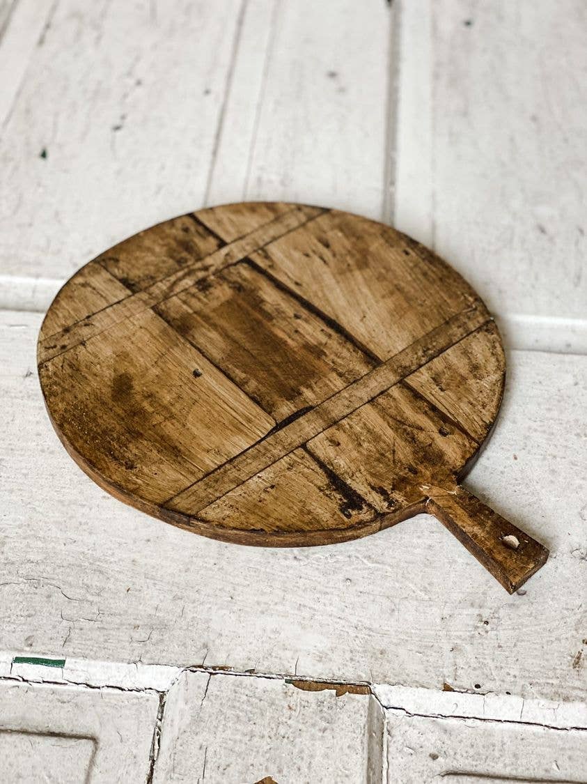 Round Wood Cutting Board, Handmade - 6.5