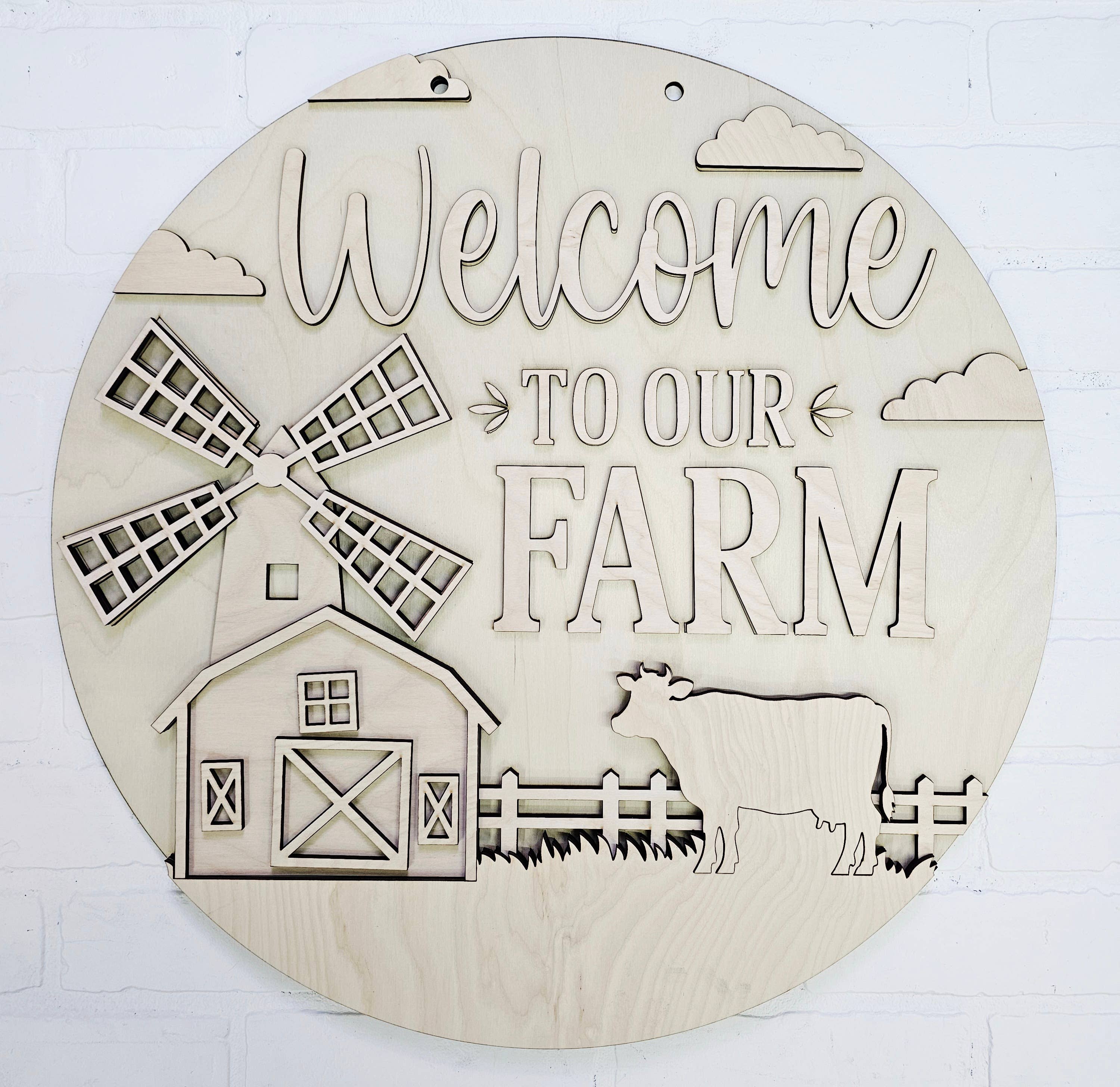 DIY Welcome to our Farm Door Hanger