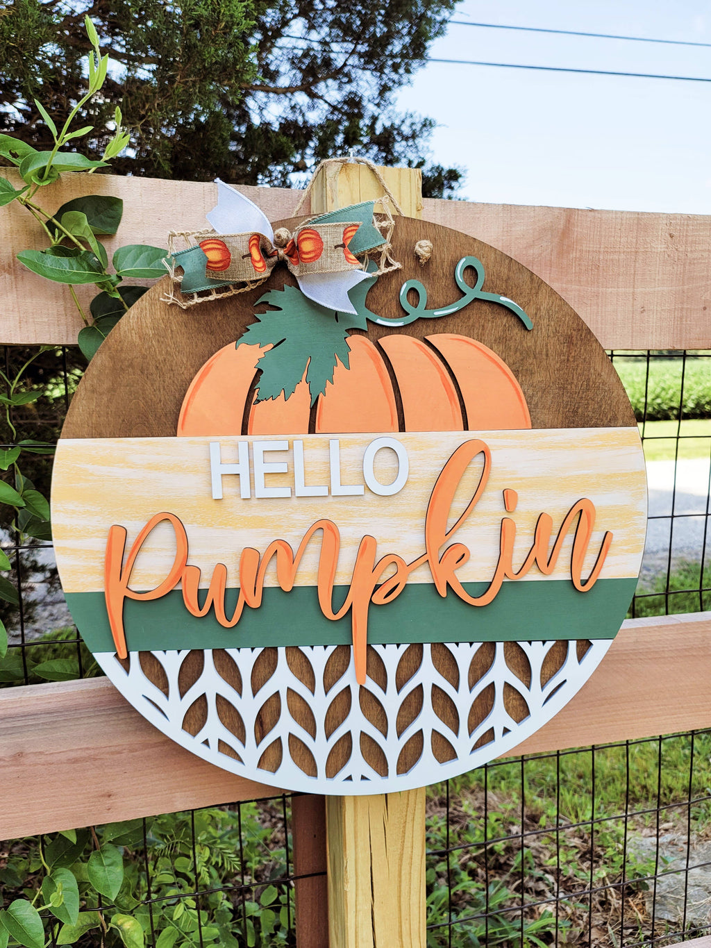 DIY Hello Pumpkin Door Hanger