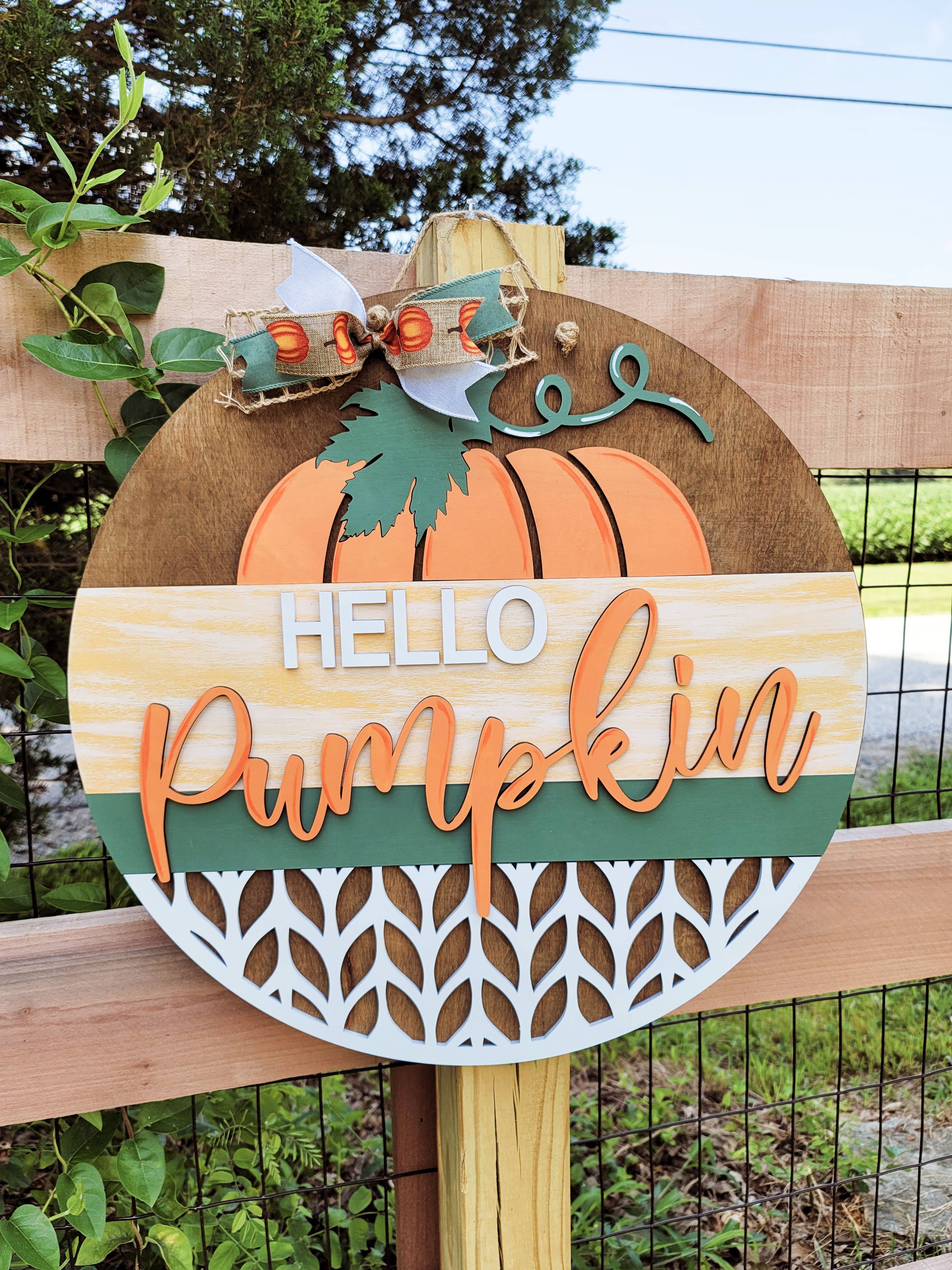 DIY Hello Pumpkin Door Hanger