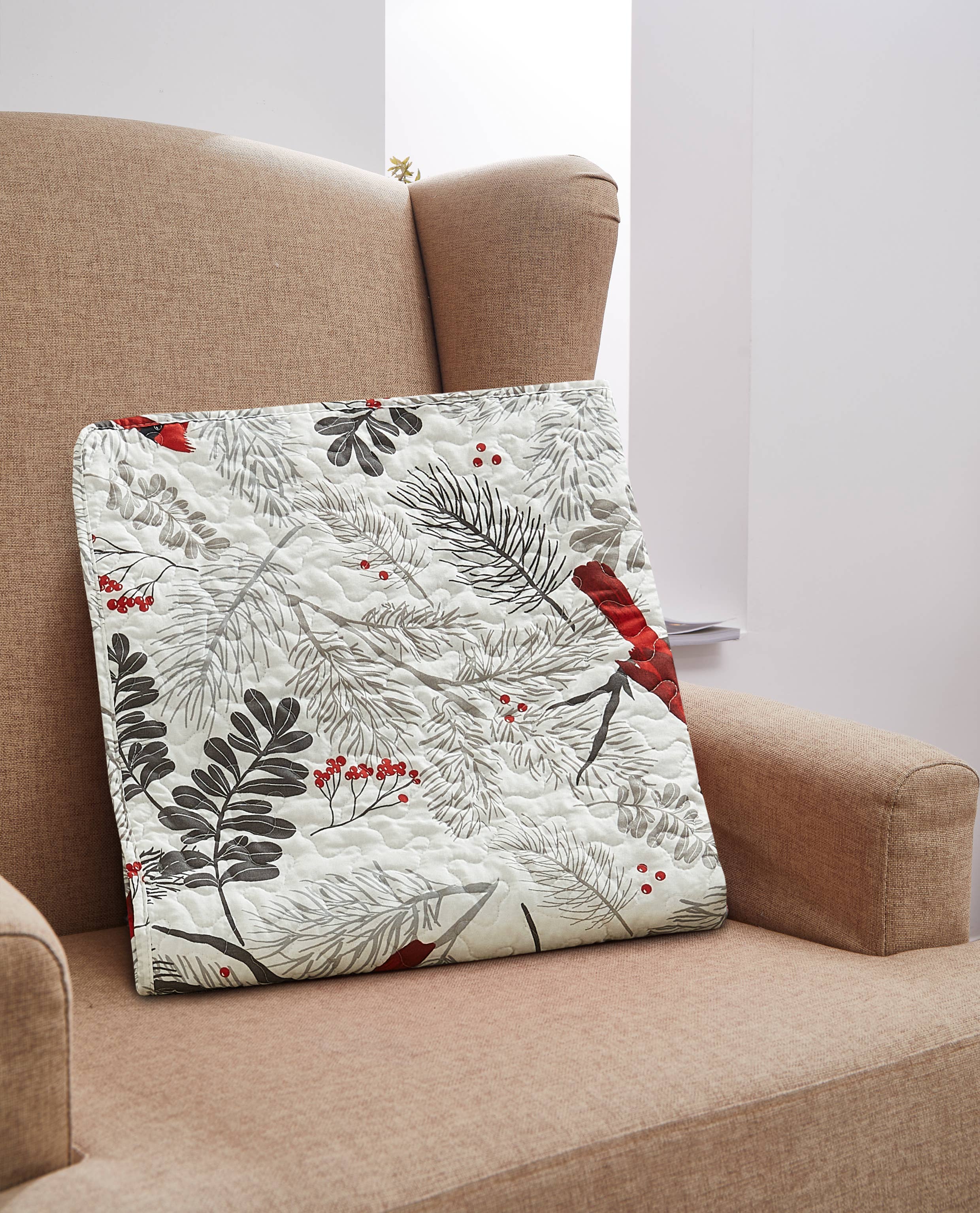 "Cardinals"  Quilted Throw Blanket 50"x60"