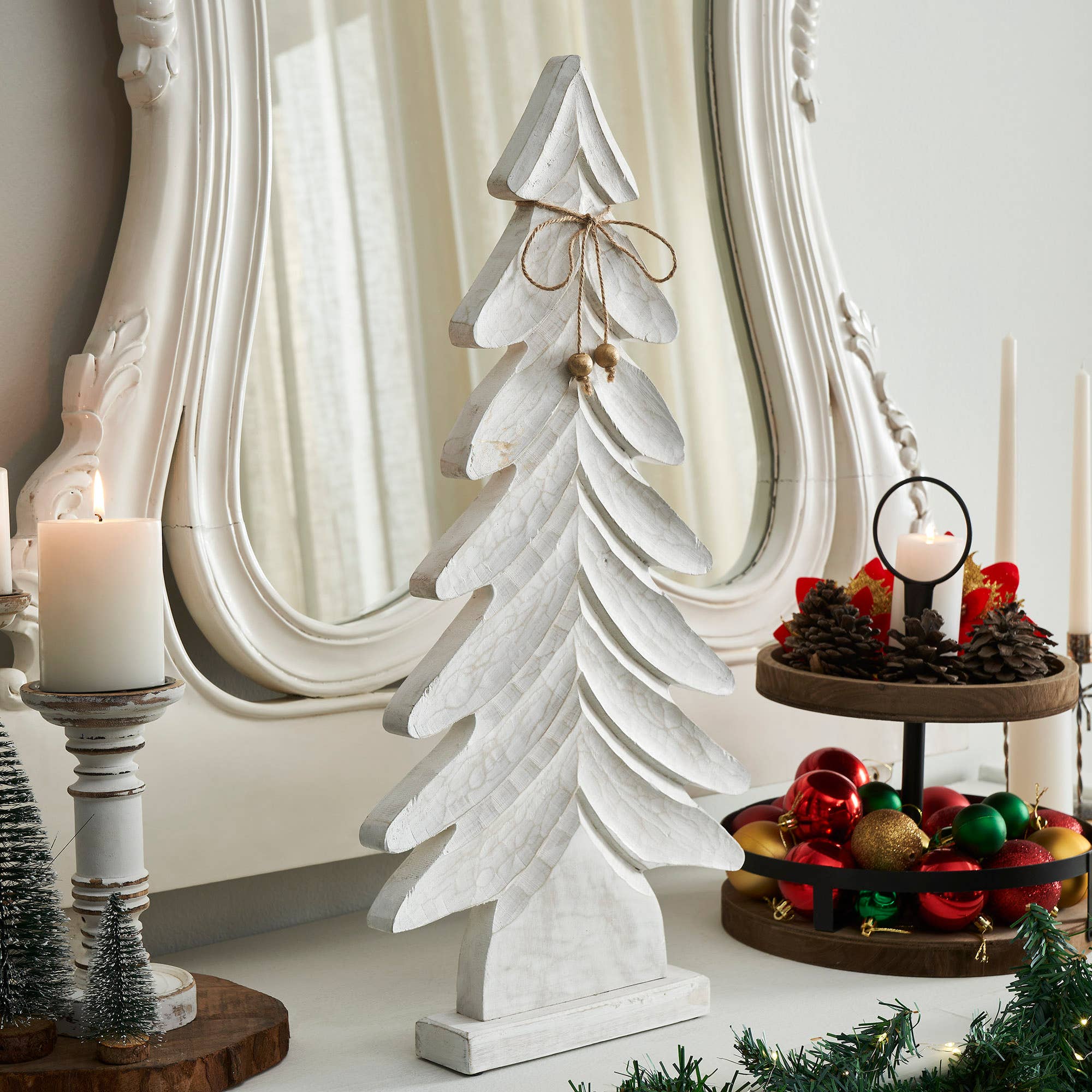 Distressed White Wooden Christmas Tree Decor 24x12